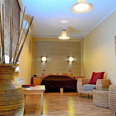 Etoile Hotel Charkiv Esterno foto