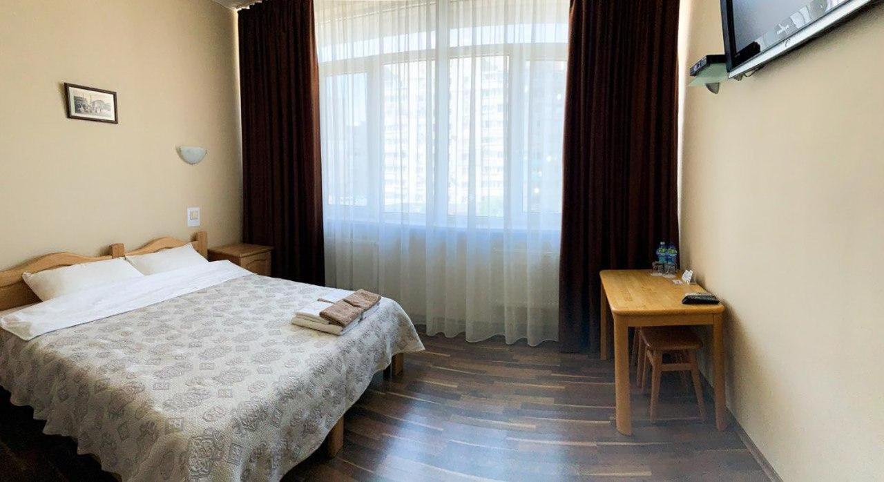 Etoile Hotel Charkiv Esterno foto
